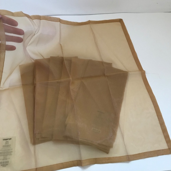 PIER 1 Napkins Sheer Gold Set of 8 - Picture 7 of 10